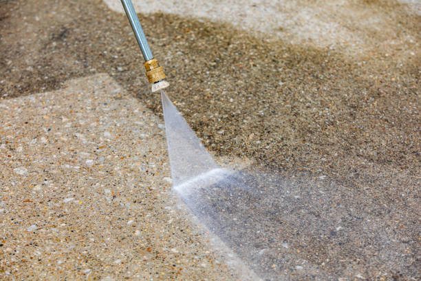 Best Playground Equipment Cleaning  in East Bronson, FL